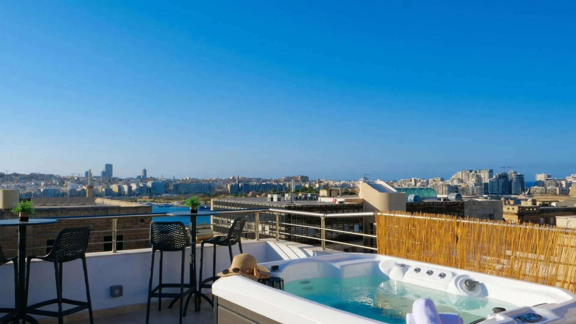 Tritoni Valletta Boutique Hotel Il-Furjana